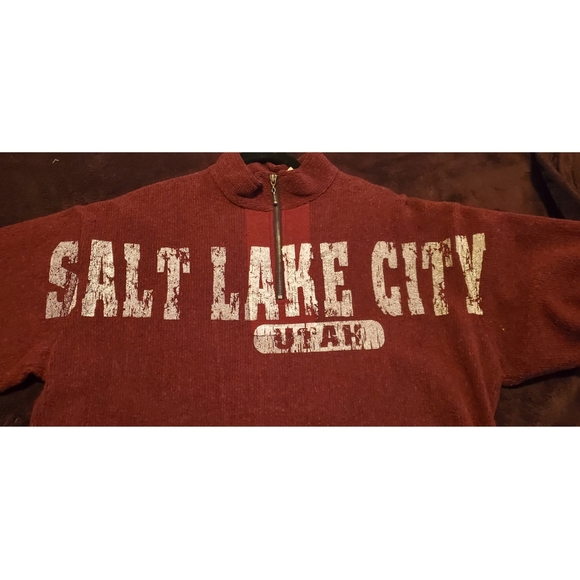 Rare 100% recycled garment - Picture 2 of 3